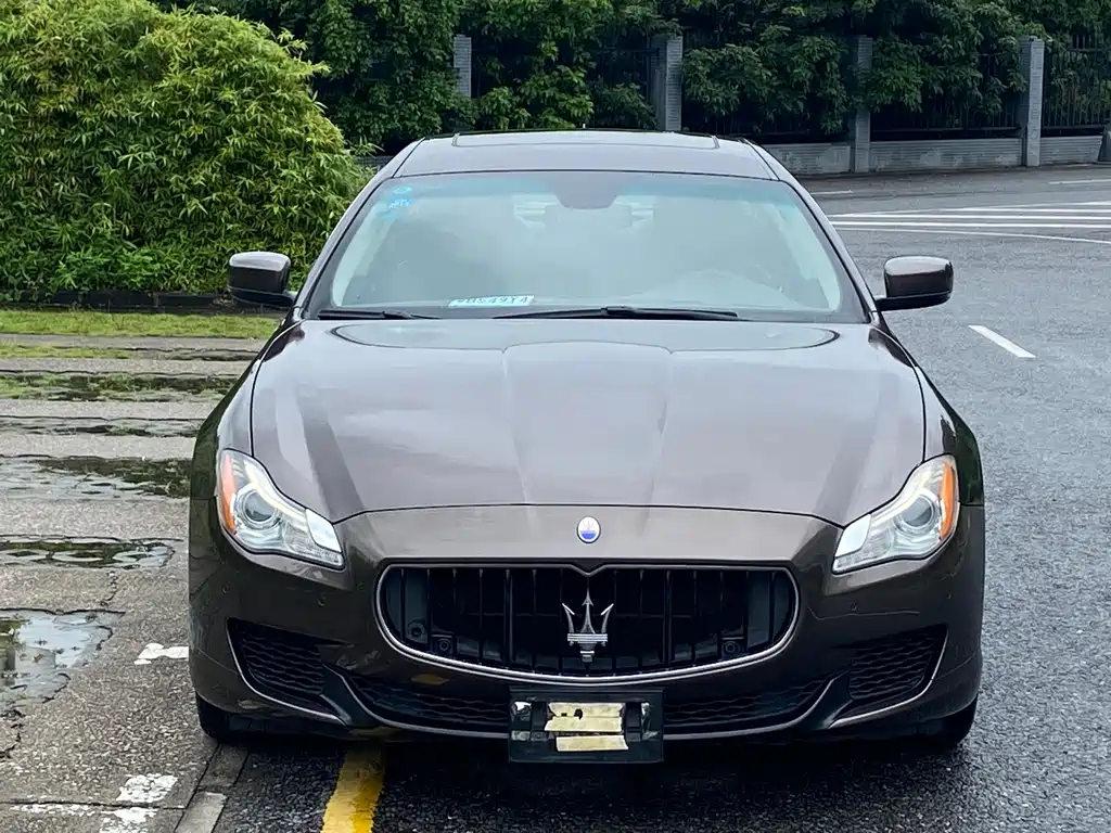 Maserati Quattroporte — миниатюра 4