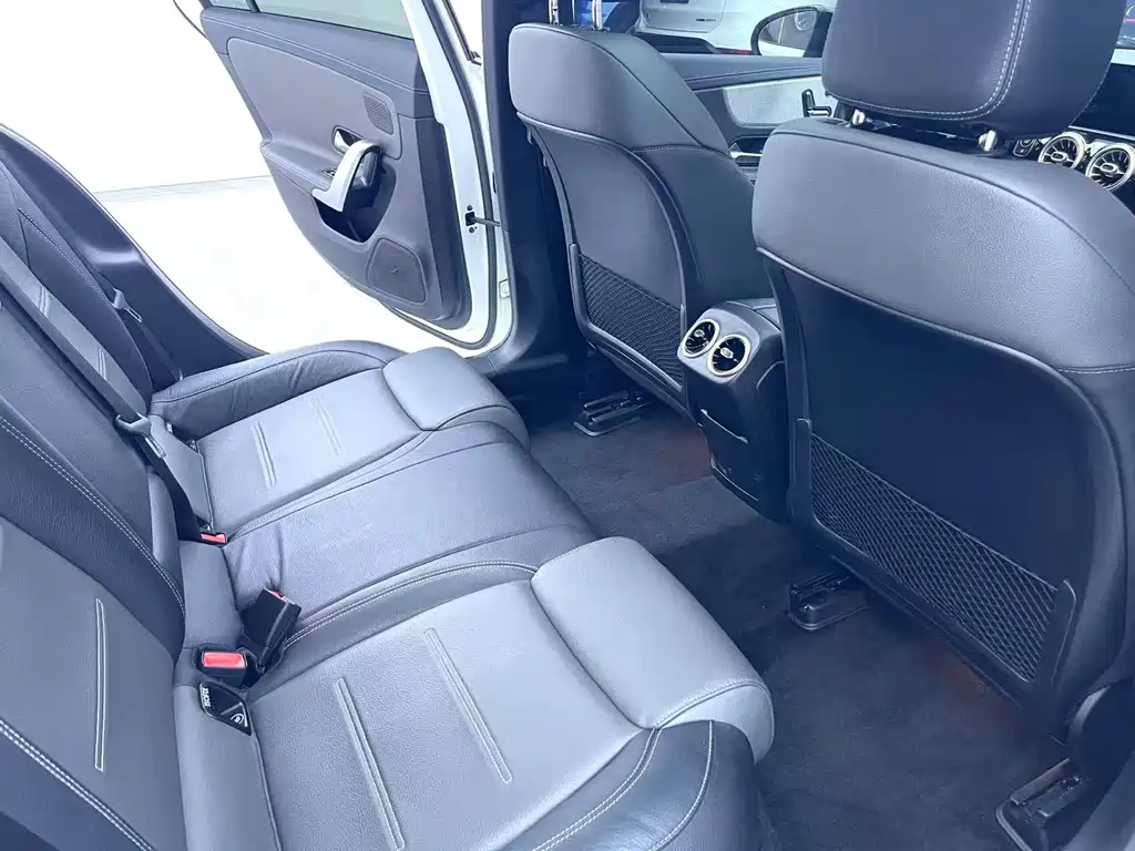 Mercedes-Benz A-Class AMG — миниатюра 10