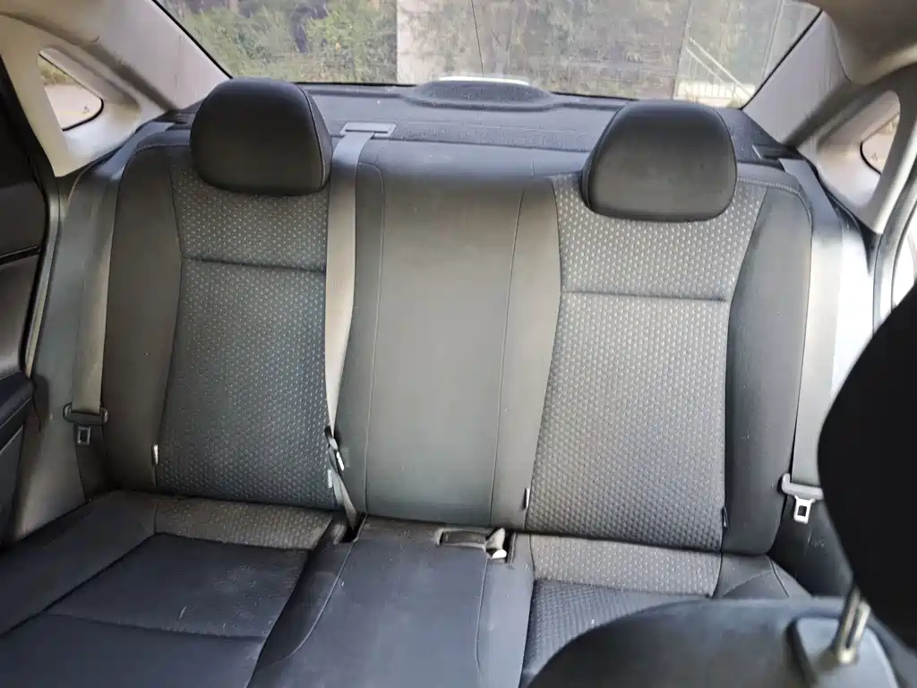 Hyundai Elantra — миниатюра 12