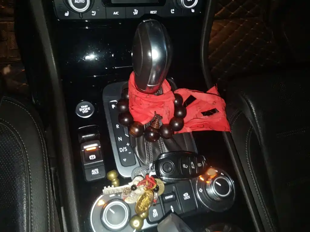 Volkswagen Touareg — миниатюра 7