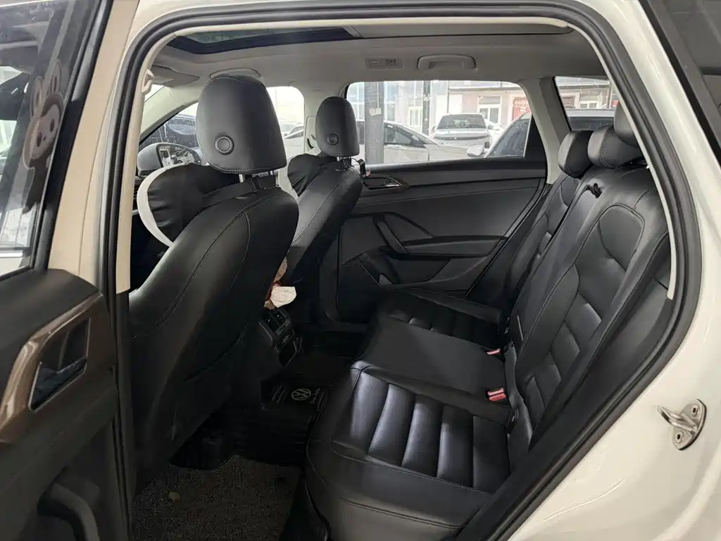 Volkswagen Tharu — миниатюра 9