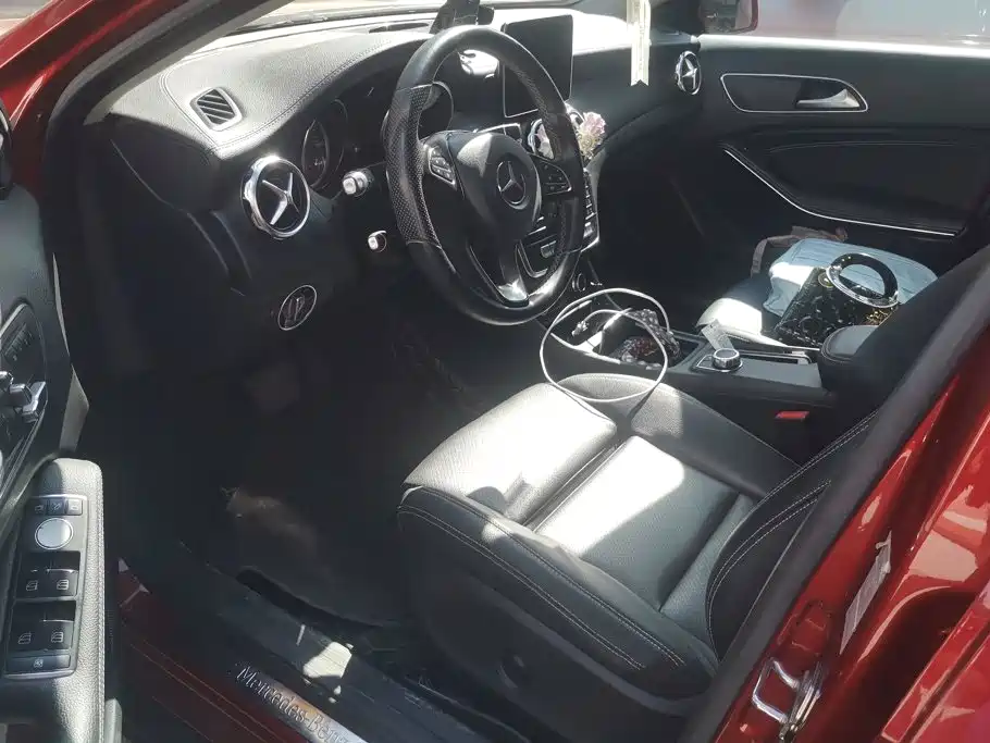 Mercedes-Benz GLA — миниатюра 9