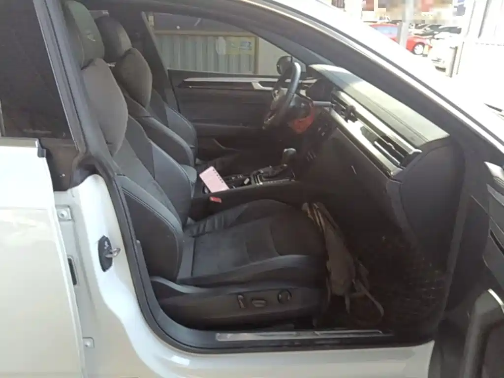 Volkswagen CC — миниатюра 25