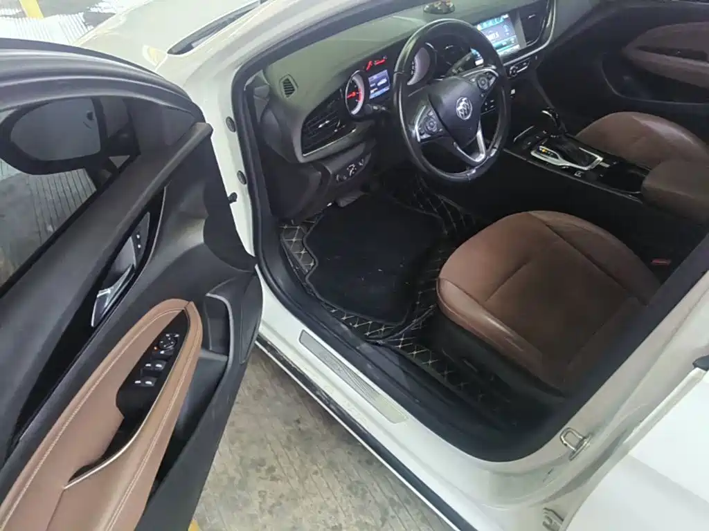 Buick Regal — миниатюра 16