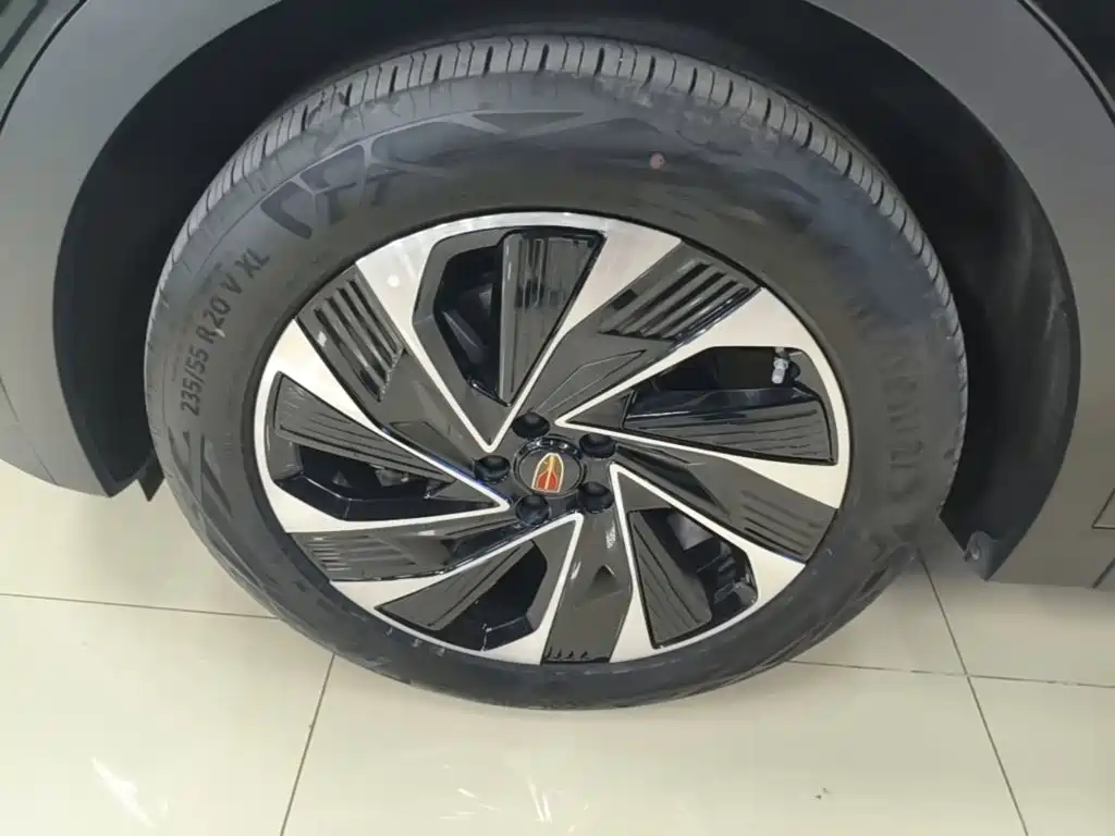Hongqi Hongqi HS7 PHEV — миниатюра 23