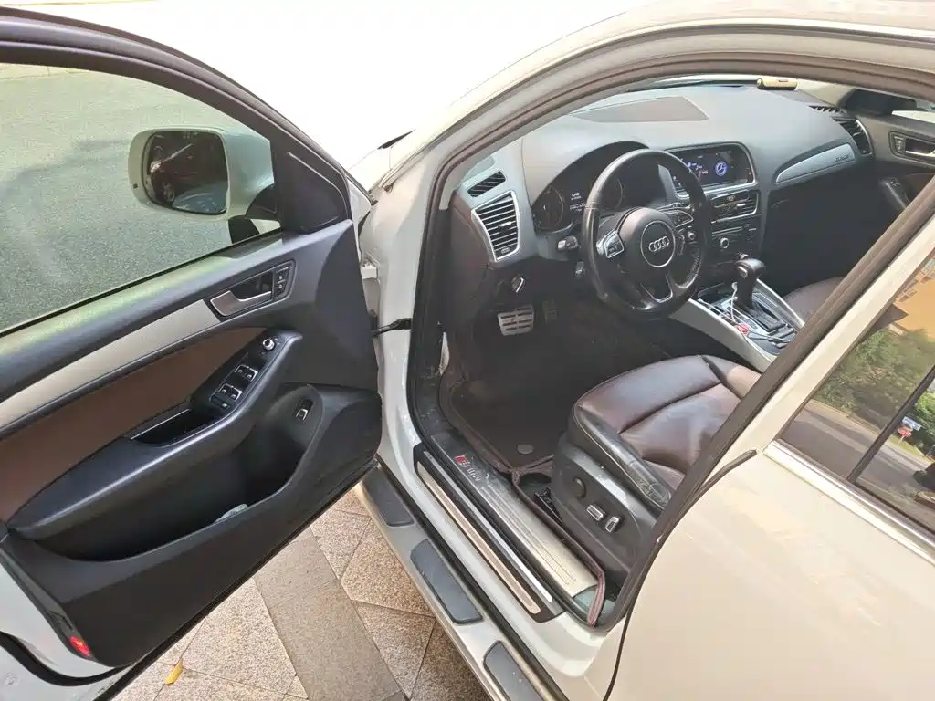 Audi Q5 — миниатюра 12