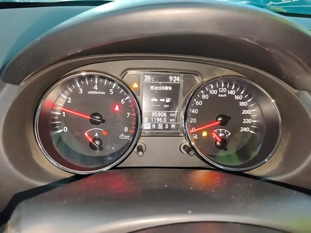 Nissan Qashqai — миниатюра 12
