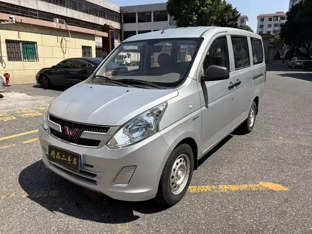 WULING WULING RONGGUANG V