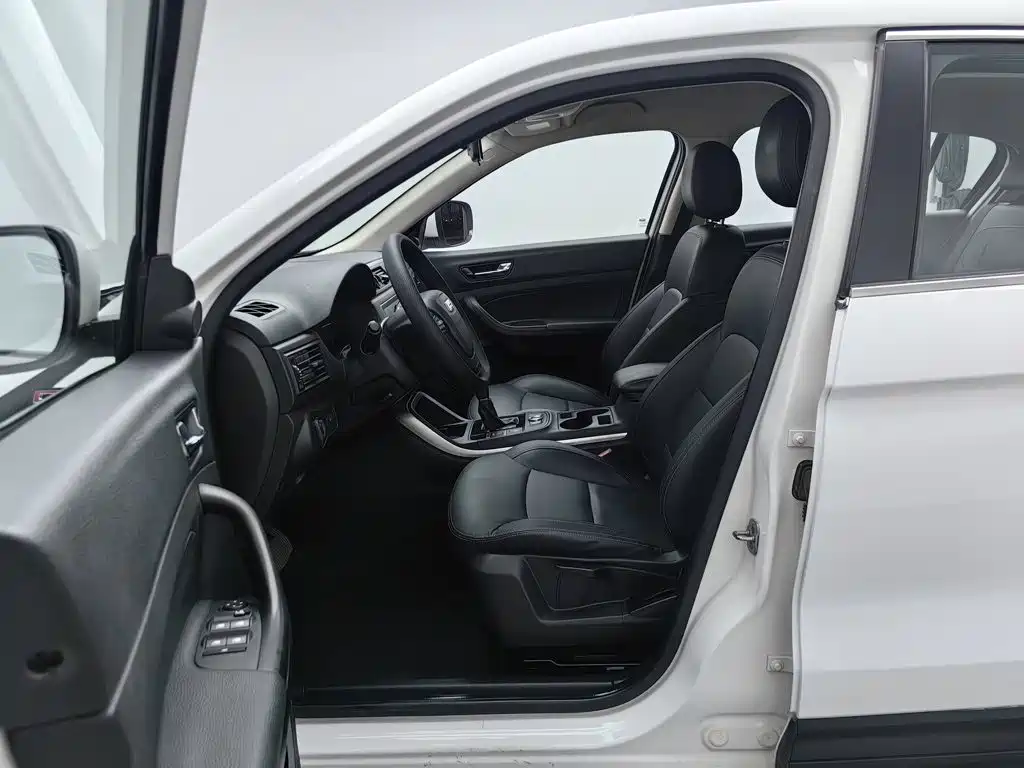 Qoros Qoros 5 — миниатюра 10