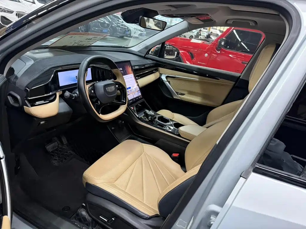 Geely Boyue L — миниатюра 7