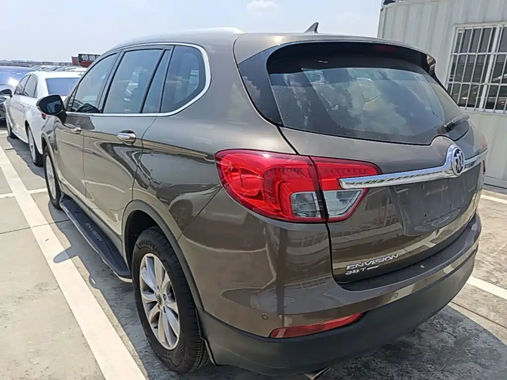 Buick Envision Plus — миниатюра 5
