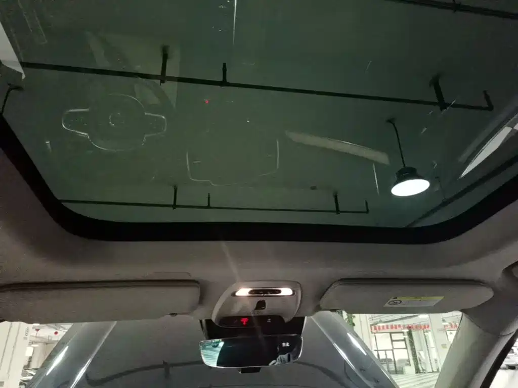 Volvo XC90 — миниатюра 18