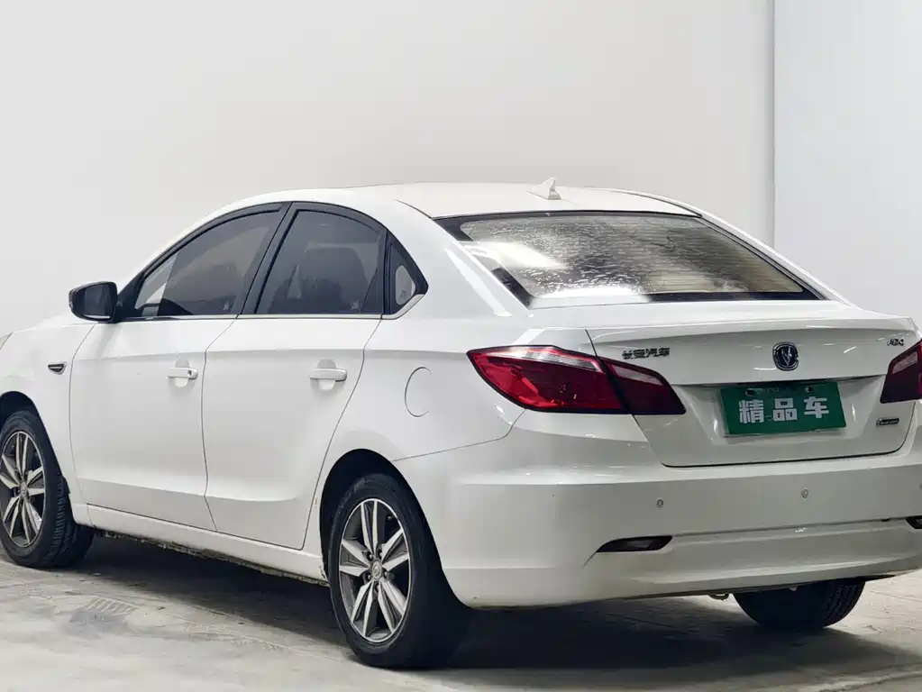 Changan Eado — миниатюра 6