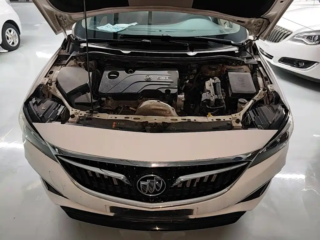 Buick Verano — миниатюра 20