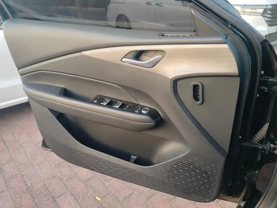 Wuling Xingguang — миниатюра 7