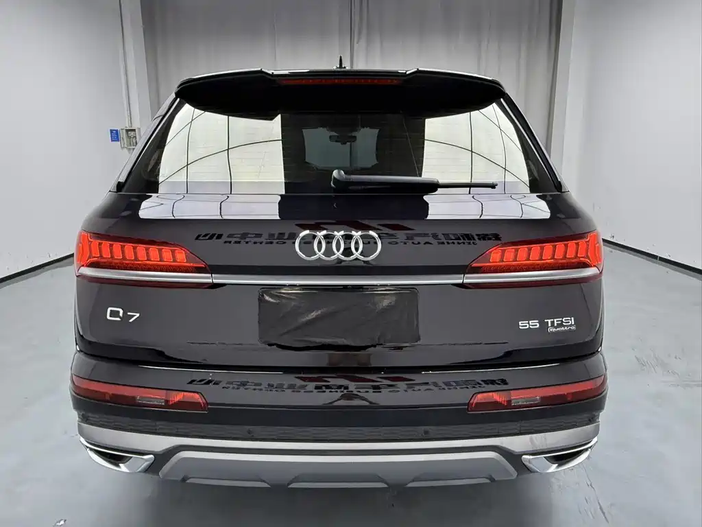 Audi Q7 — миниатюра 8