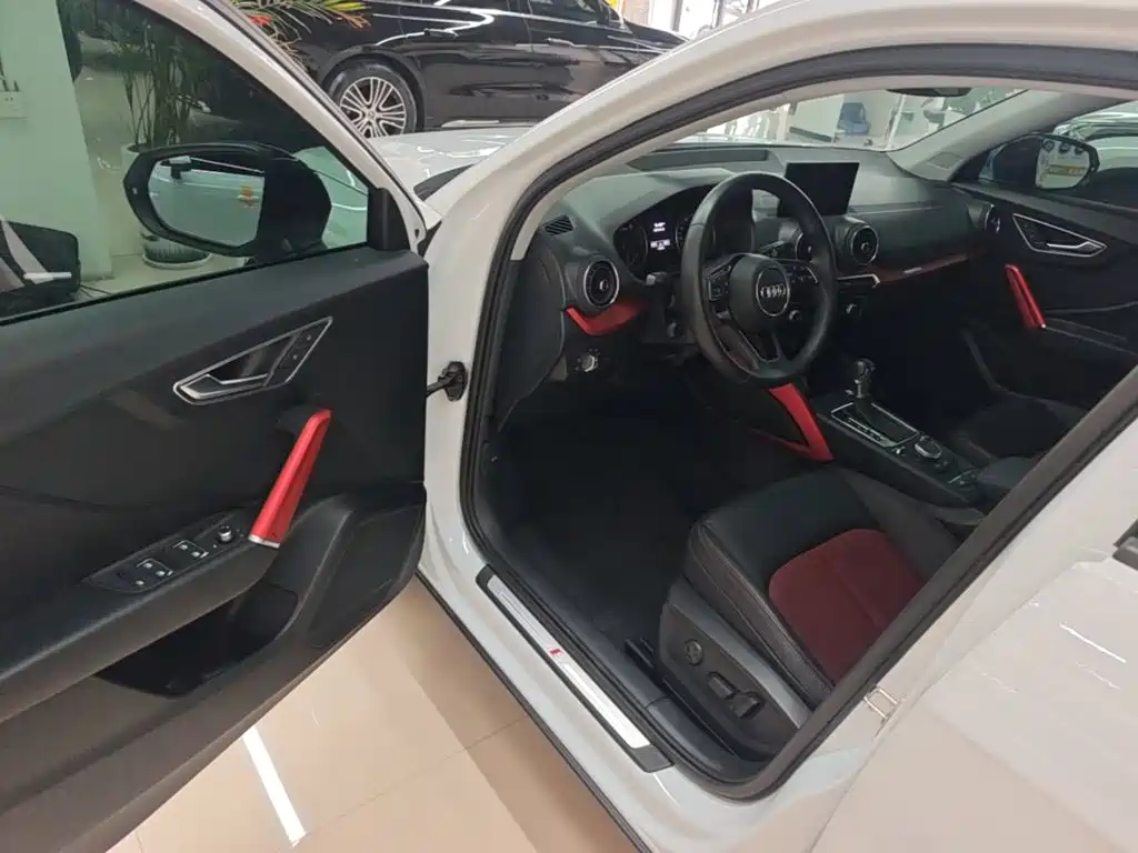 Audi Q2L — миниатюра 16