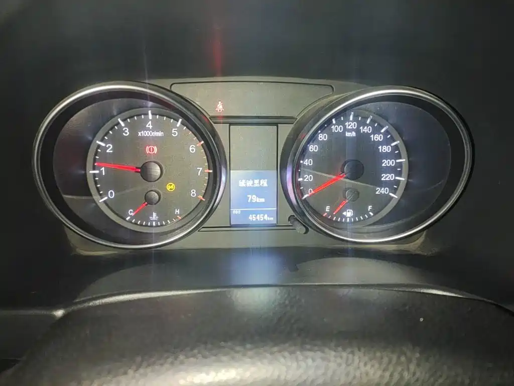 Haval M6 — миниатюра 12