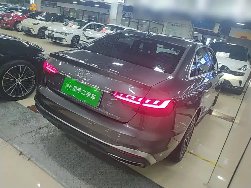 Audi A4L — миниатюра 7