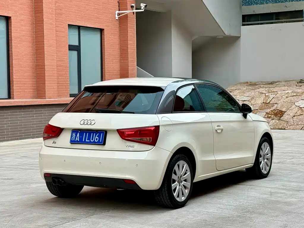 Audi A1 2012 1.4 TFSI Ego