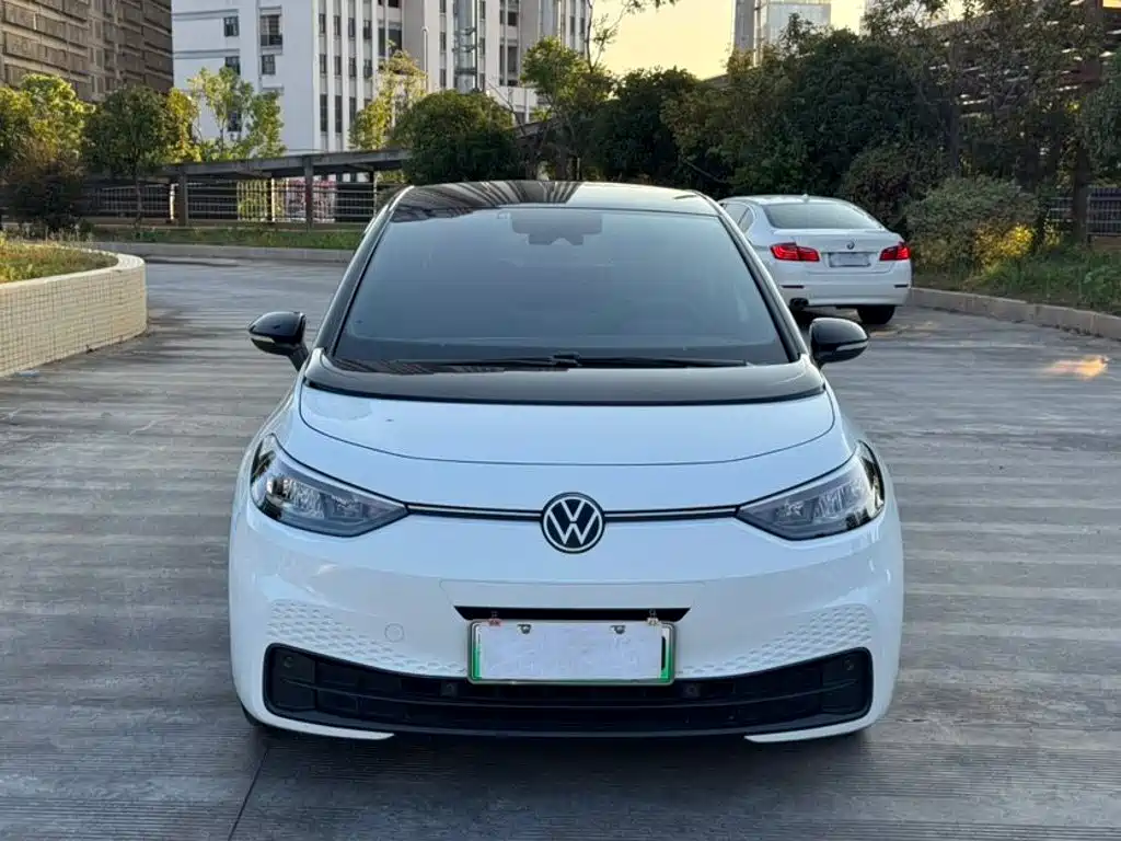 Volkswagen ID.3 — миниатюра 2