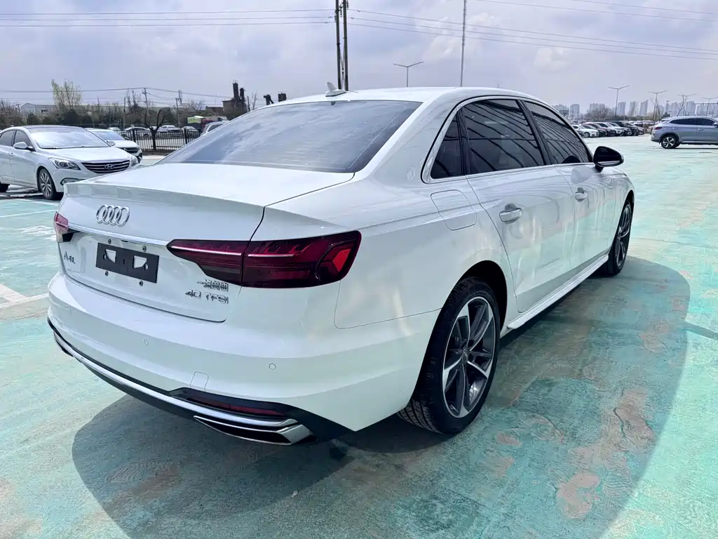 Audi A4L 2020 40 TFSI Fashion