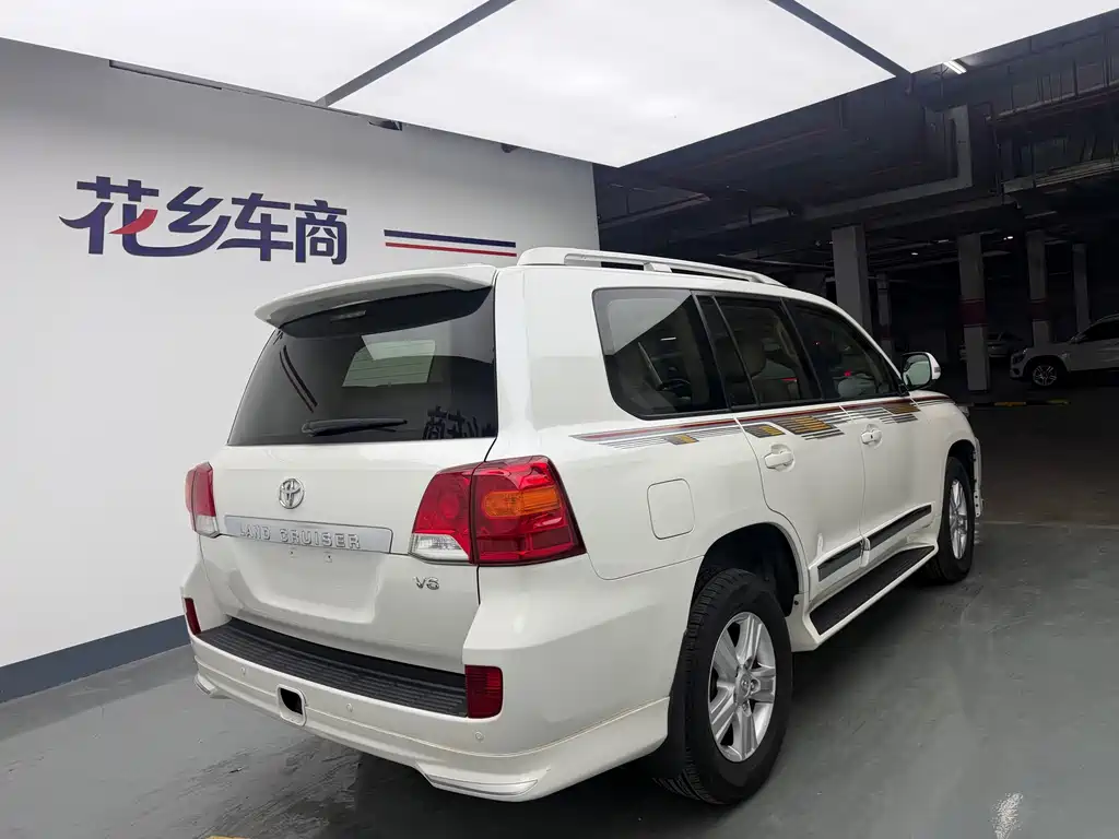 Toyota Land Cruiser — миниатюра 4