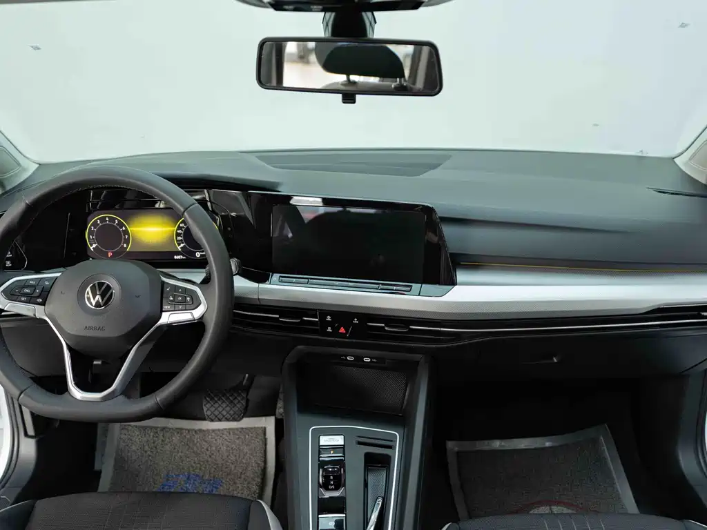 Volkswagen Golf — миниатюра 11