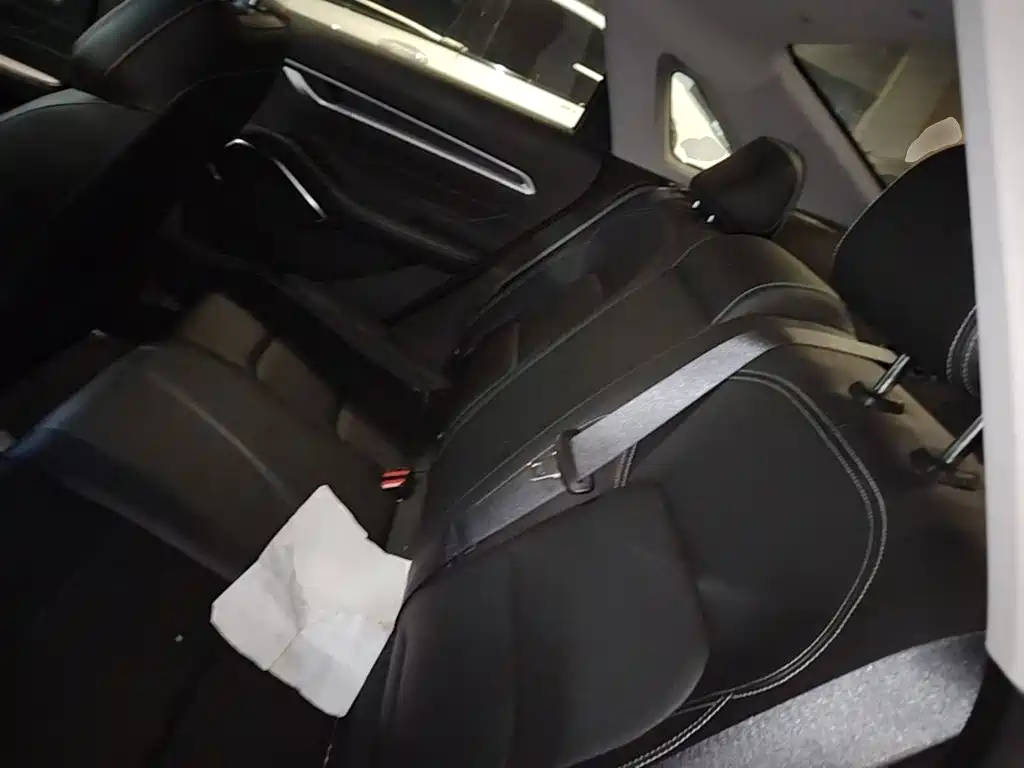Geely Emgrand — миниатюра 17
