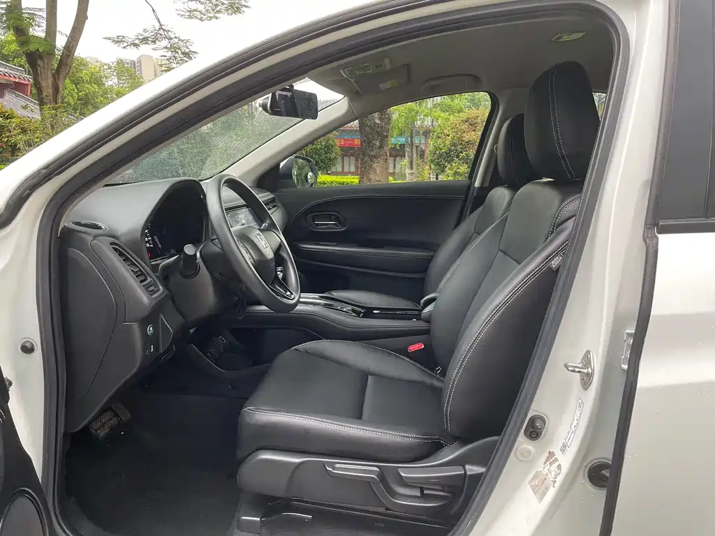Honda Vezel 2017 1.5L CVT Comfort