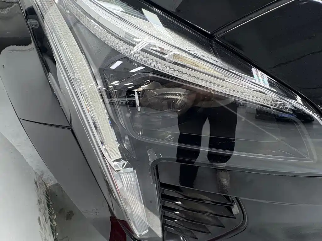 Cadillac XT4 — миниатюра 4