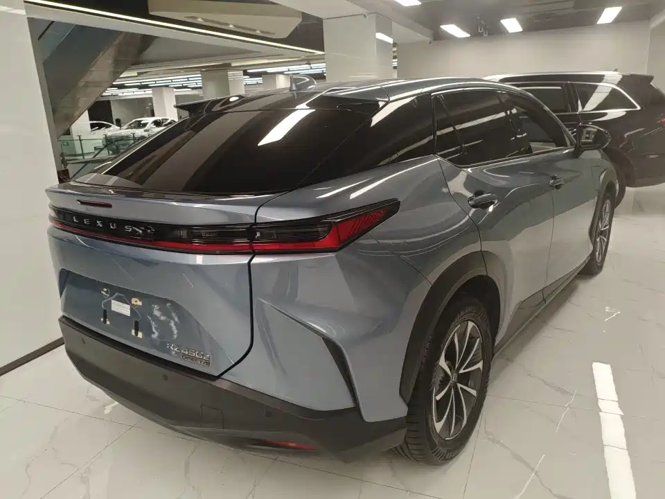 Lexus RZ — миниатюра 4