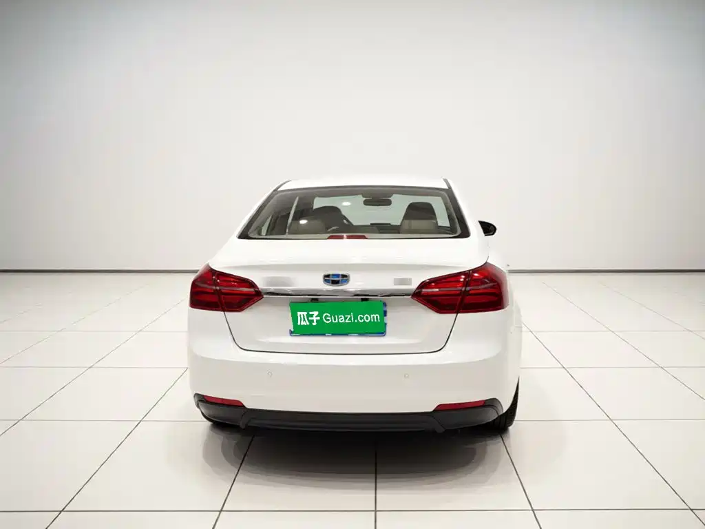 Geely Emgrand — миниатюра 5