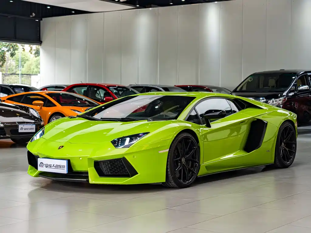 Lamborghini Aventador