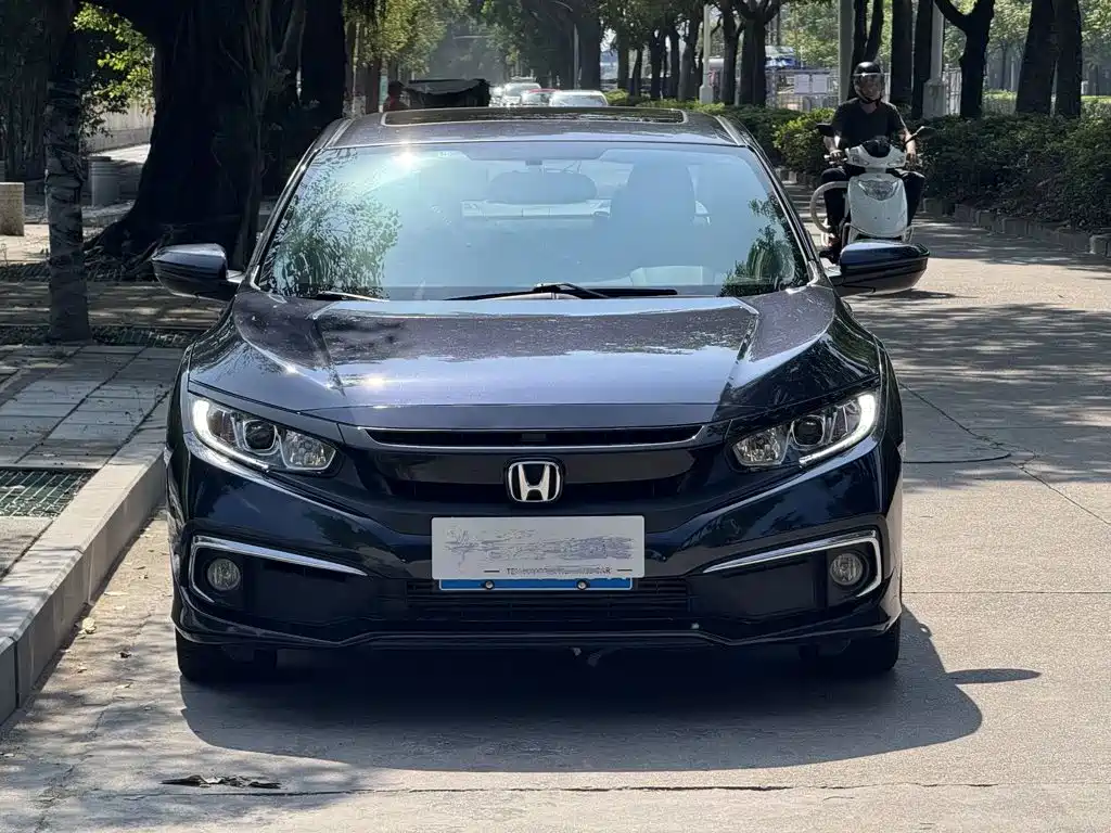 Honda Civic — миниатюра 3