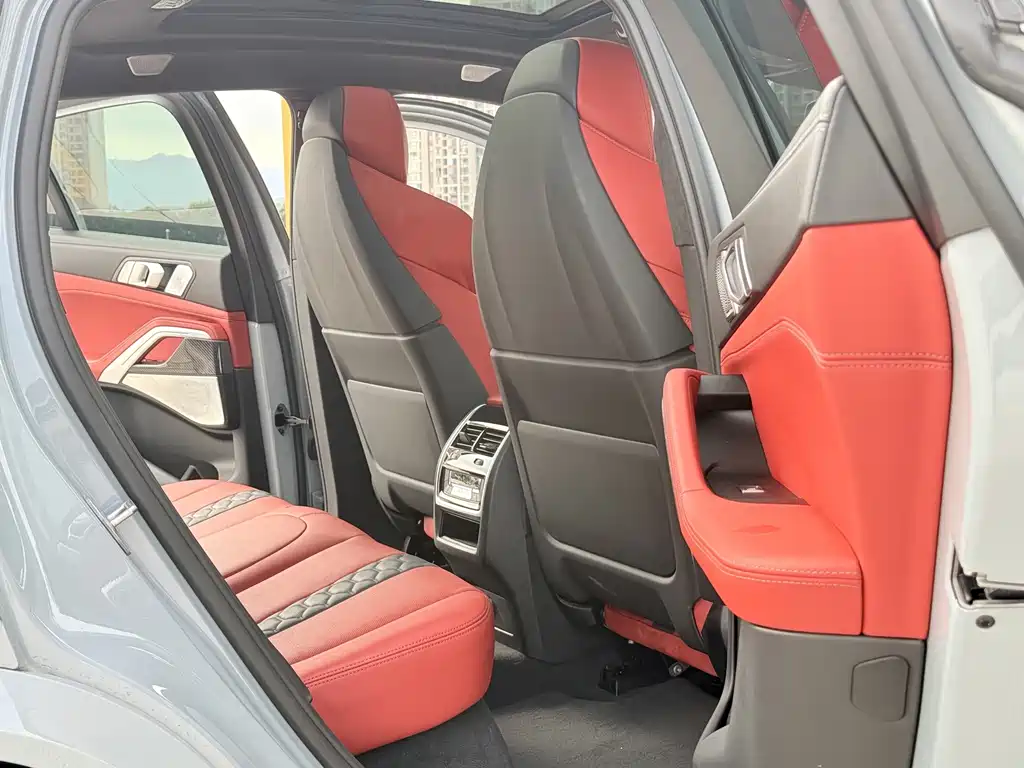 BMW X6 M — миниатюра 7