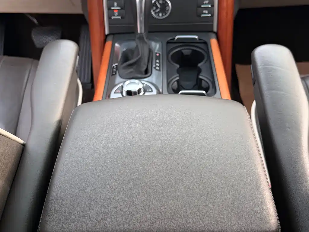 Land Rover Range Rover 2011 3.6 TDV8