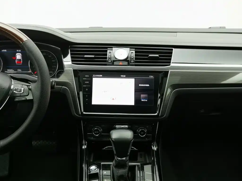 Volkswagen Phideon — миниатюра 12