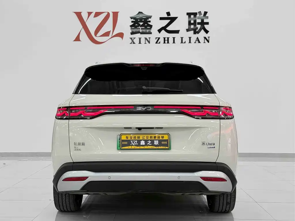 BYD Song Ultra — миниатюра 6