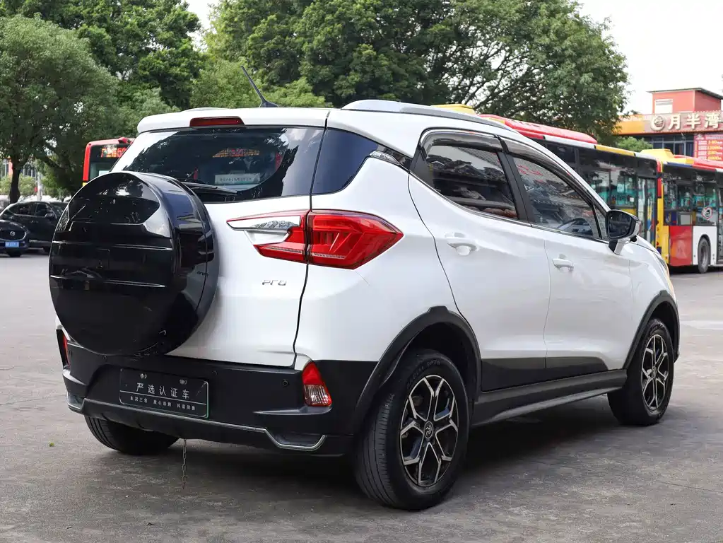 BYD Yuan Pro — миниатюра 8