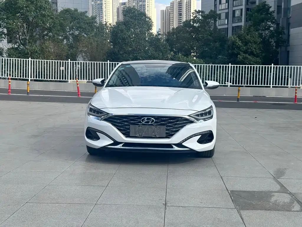 Hyundai Fista — миниатюра 3