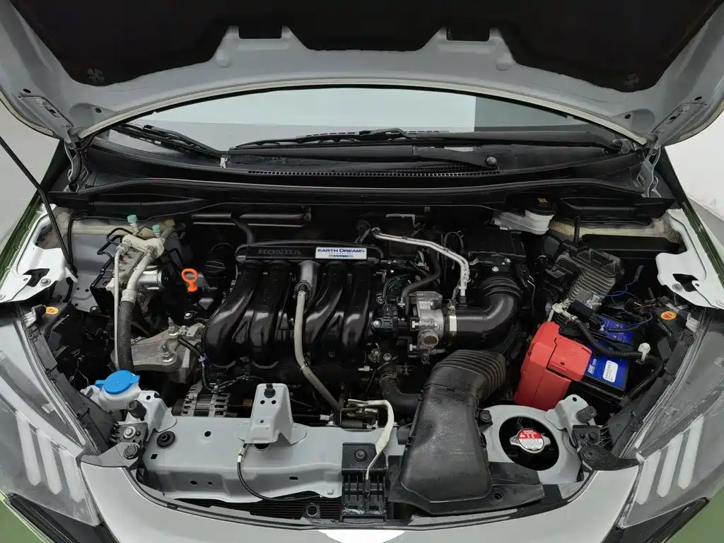 Honda Fit — миниатюра 6