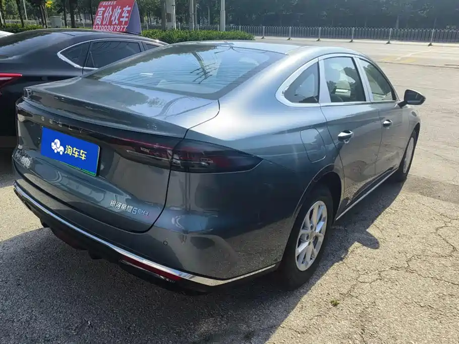 Geely Galaxy Galaxy 6 6 2026 125km