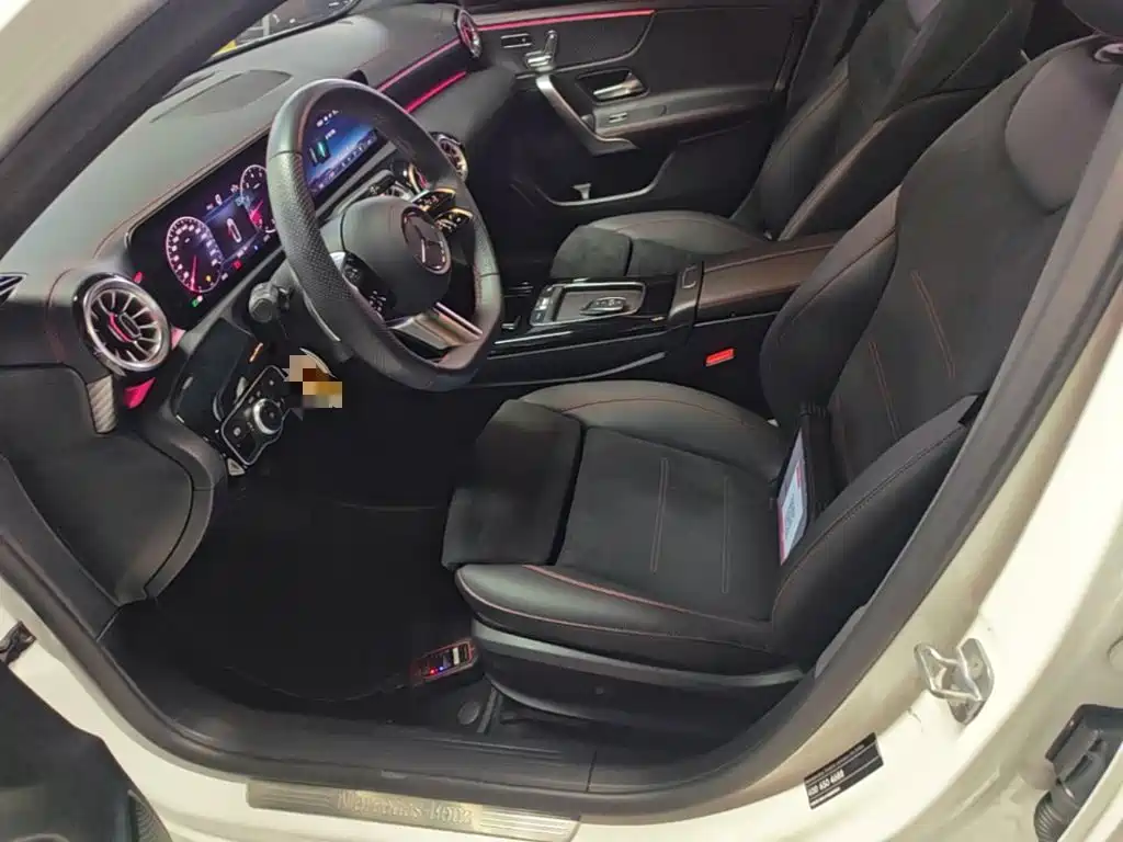Mercedes-Benz A-Class — миниатюра 15