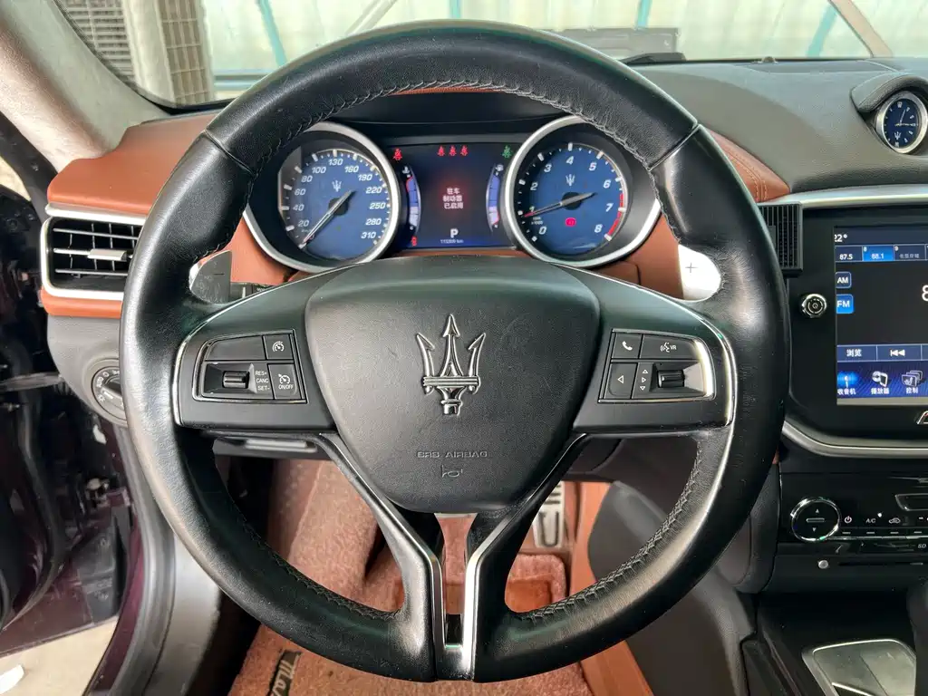 Maserati Ghibli — миниатюра 6