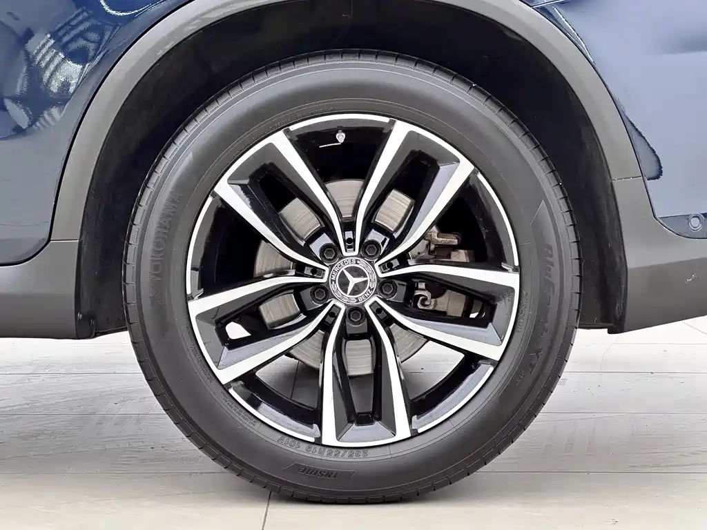 Mercedes-Benz GLC — миниатюра 13