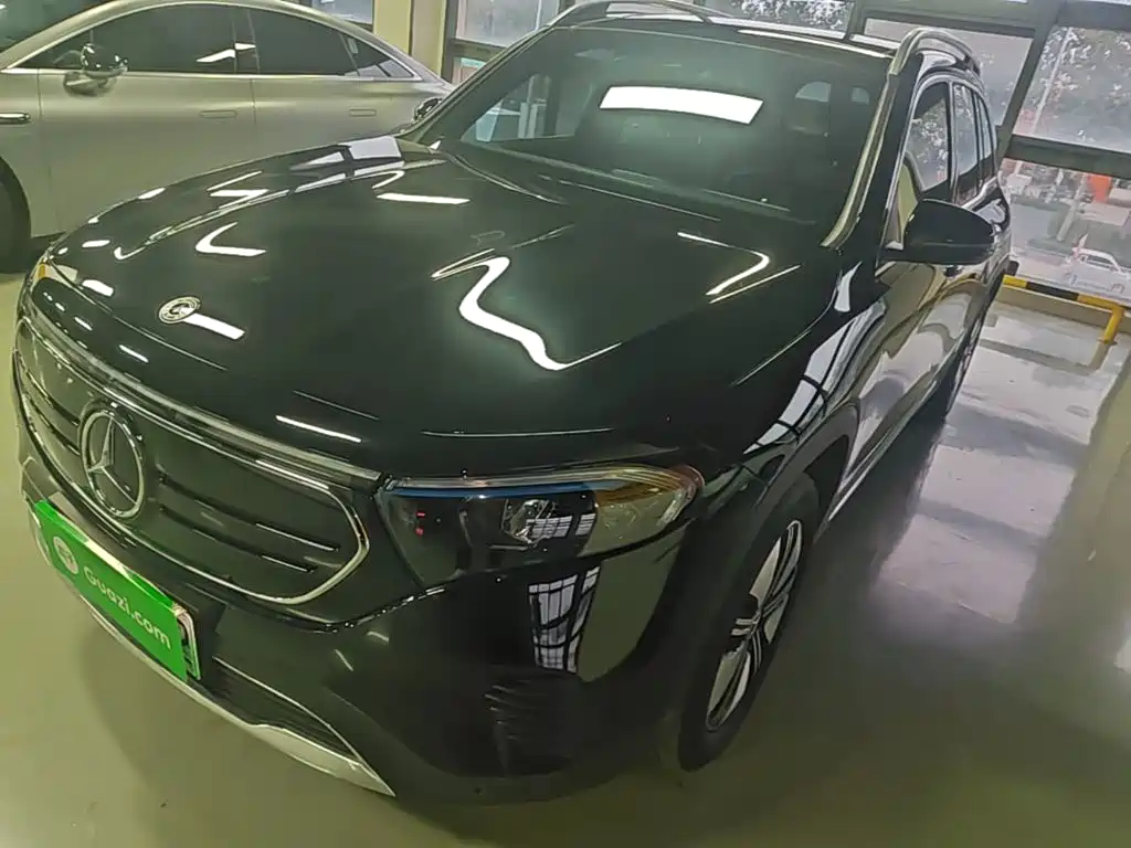 Mercedes-Benz EQB