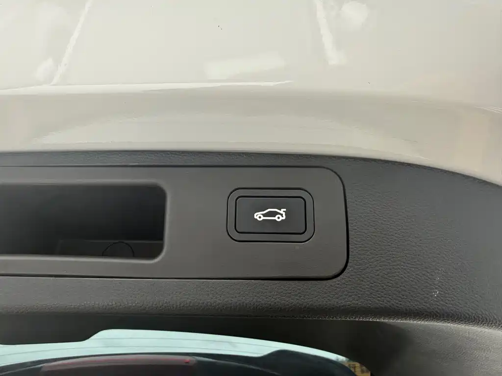 Geely Haoyue L — миниатюра 11