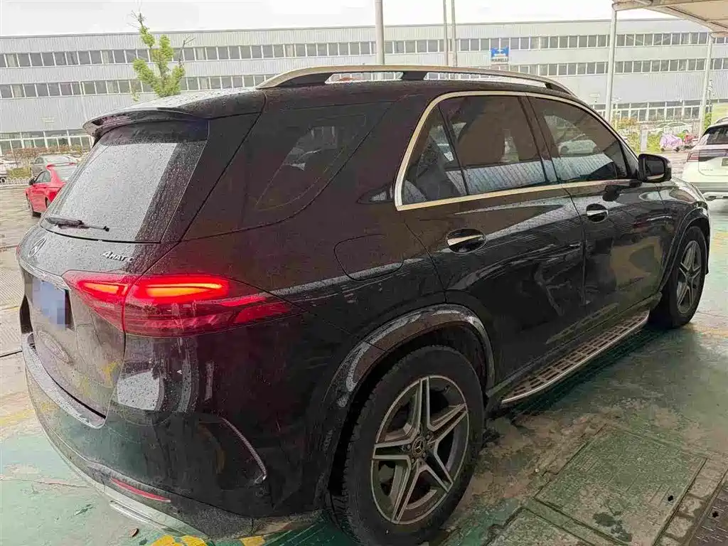 Mercedes-Benz GLE (Import) — миниатюра 2