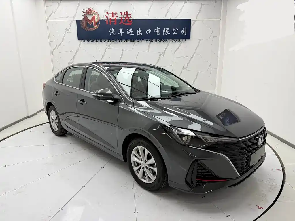 Changan Eado — миниатюра 3